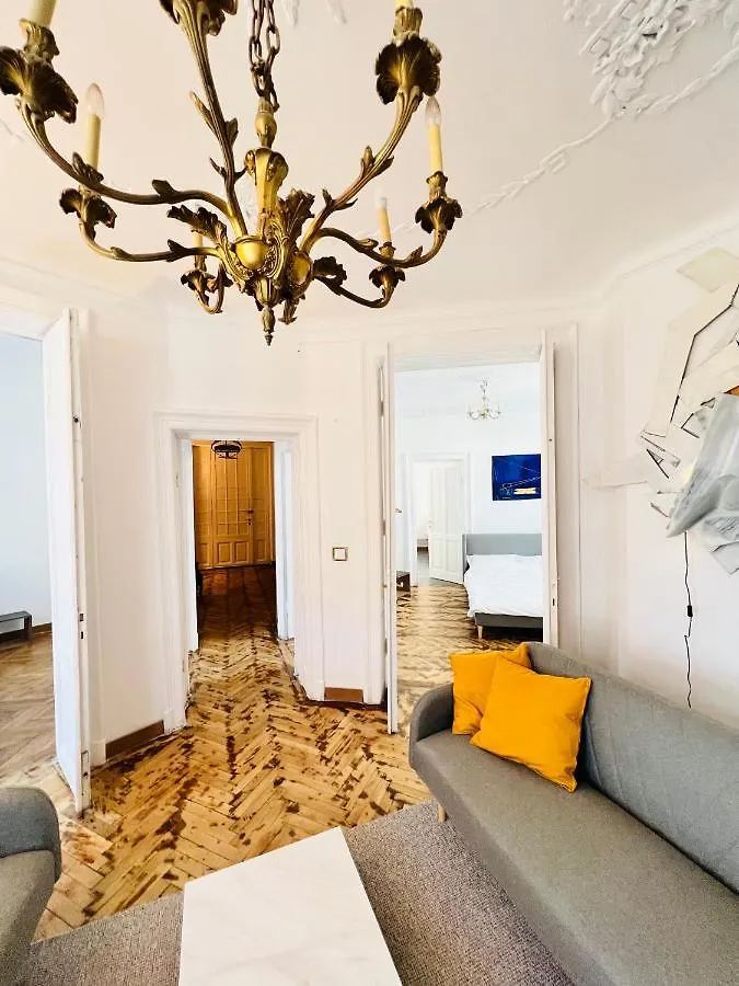 Sada Art Gallery Apartment Bukarest Románia